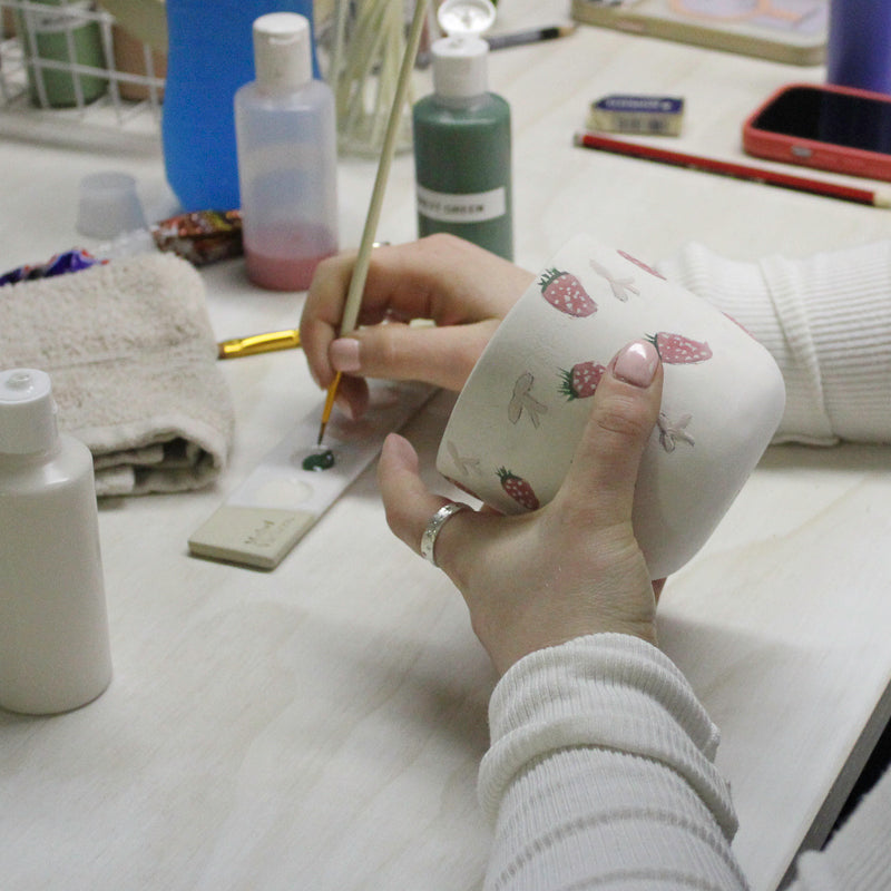 Pottery Workshop: Painting Session