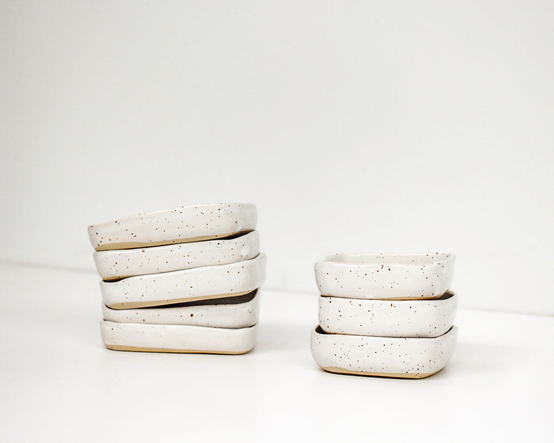 Square Dish / Speckled White
