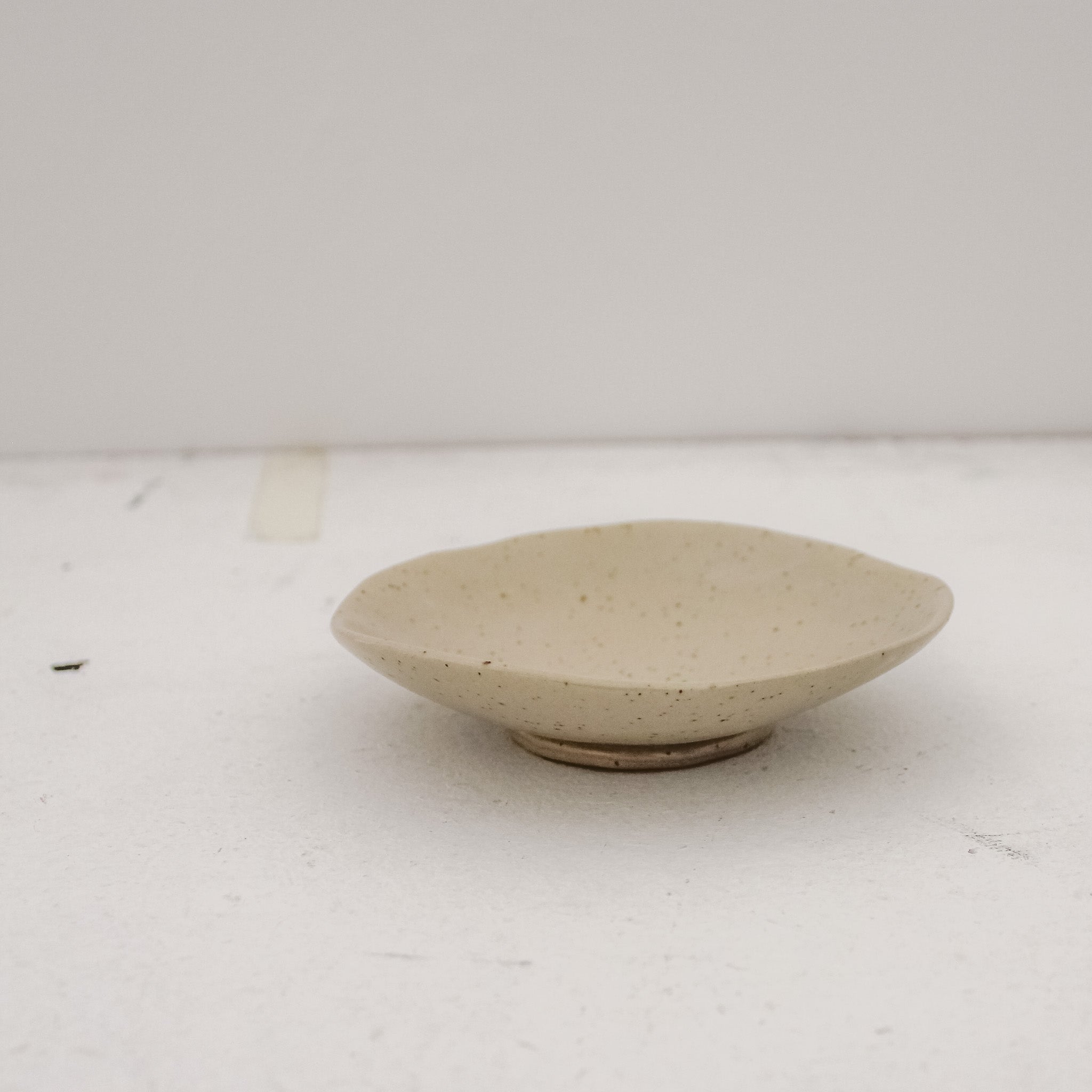 Ceramic Soap Dish with Drainage