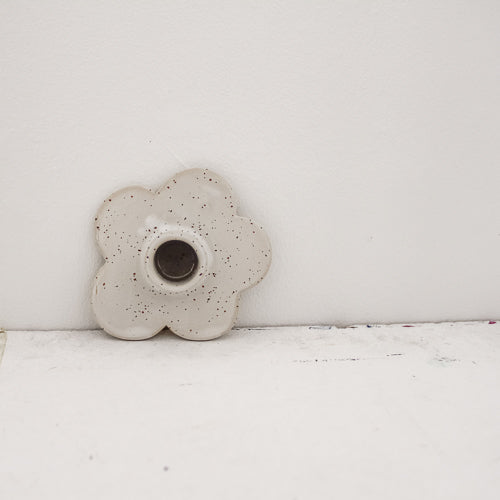 Candle Holder // Flower / Speckled White