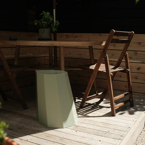 Everyday Stool for indoors and out / Arnold Circus